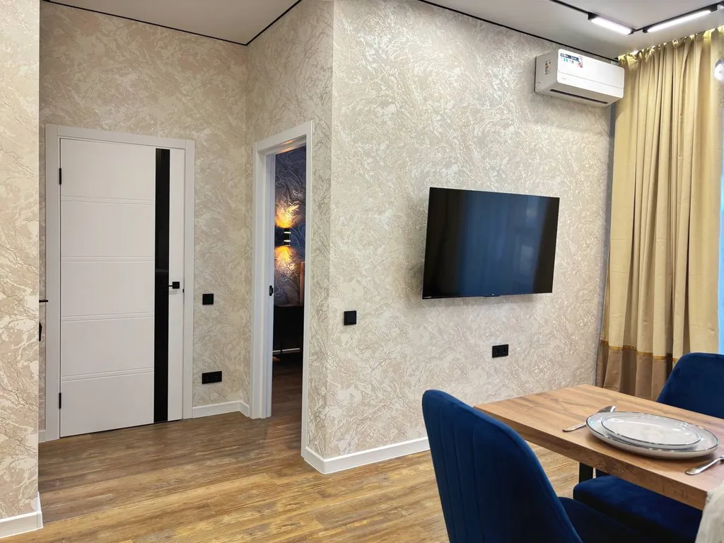 Дизайнерская евродвушка в центре города в топовом ЖК Лесопарковый