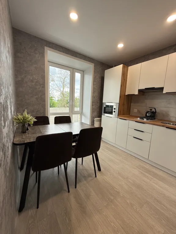 Стильная квартира — аренда посуточно в Смоленск