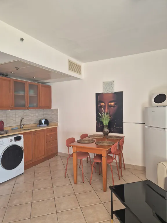 Квартира с видом на море