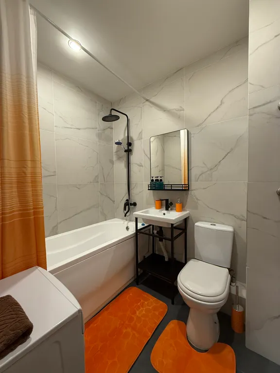 Уютная квартира рядом с центром города и Чашей