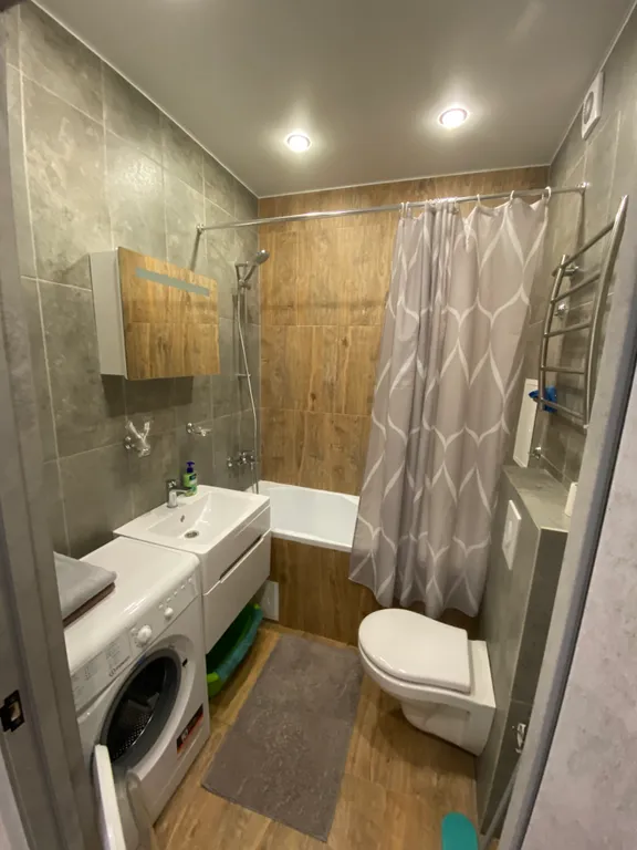 Апарт Гоголь Life