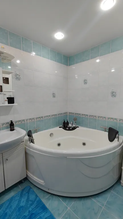 Уютная, просторная квартира с видом на бухту золотой рог