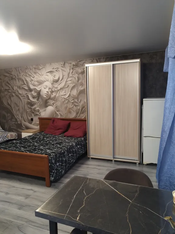 Уютная квартира в центре поселка