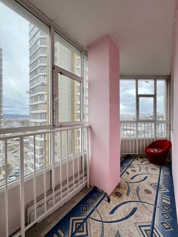 Квартира Просторная квартира в удобном расположении — Красноярск