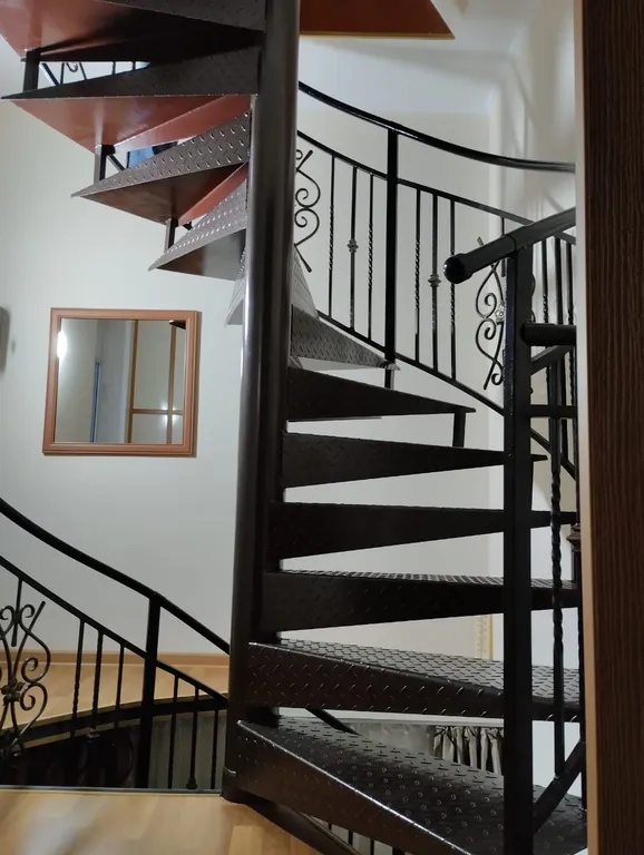 Коттедж Отдельный этаж в частном доме — Анапа