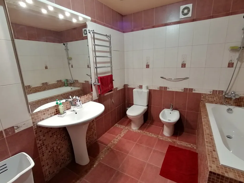 Супер комфортная просторная квартира в районе Барбошиной Поляны