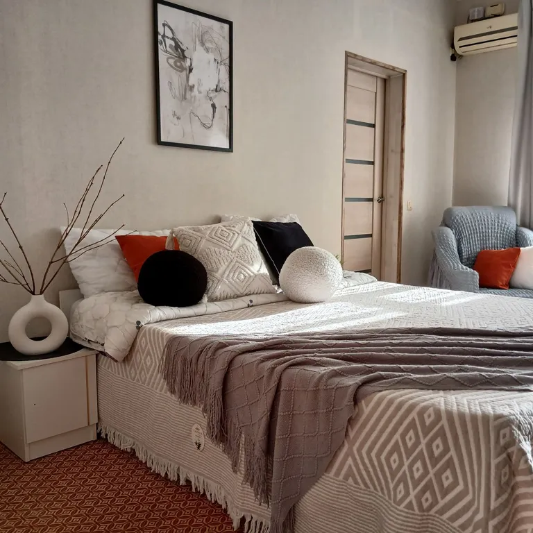 Чистая и уютная квартира — аренда посуточно в Феодосия