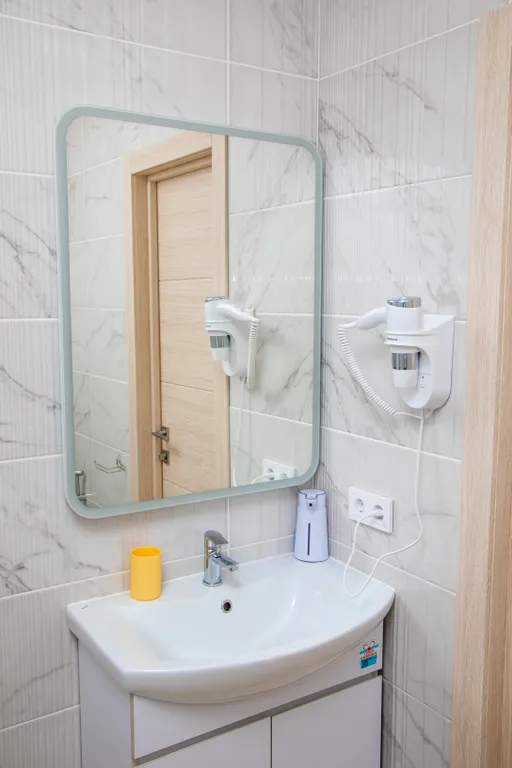 Квартира Комната — Тихвин