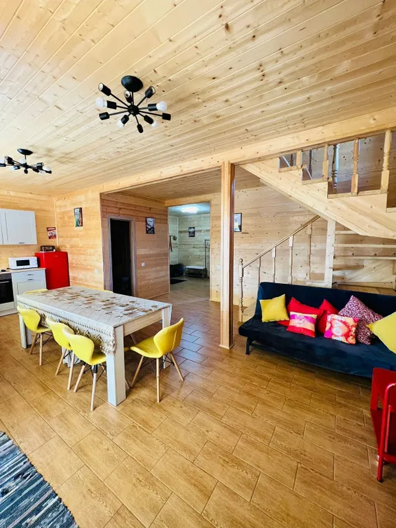 Дом на Горьковском море напротив спортивной базы Море спорта