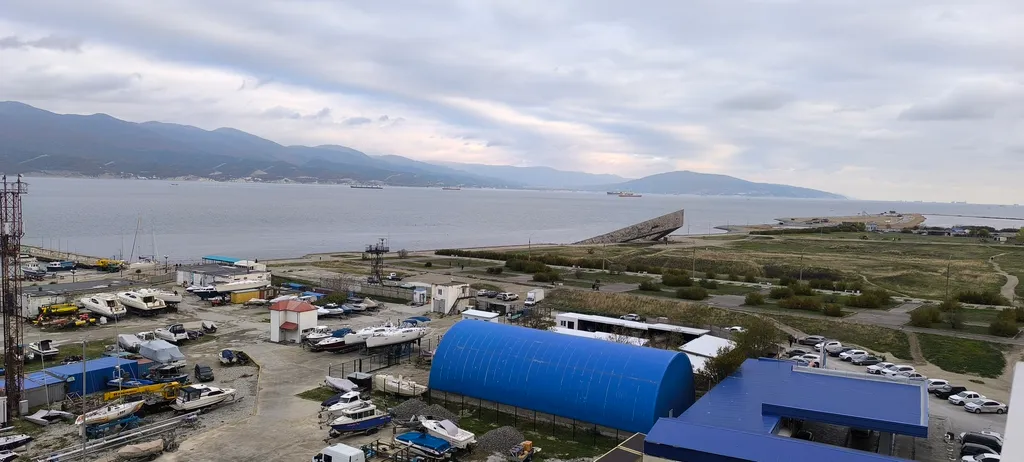 Квартира Квартира с прекрасным видом на горы и море — Новороссийск