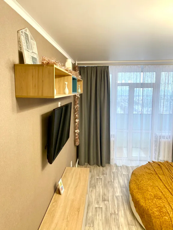 Пентхаус с видом на город. Круглая кровать+ диван