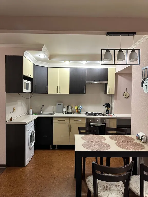 Яркая студия