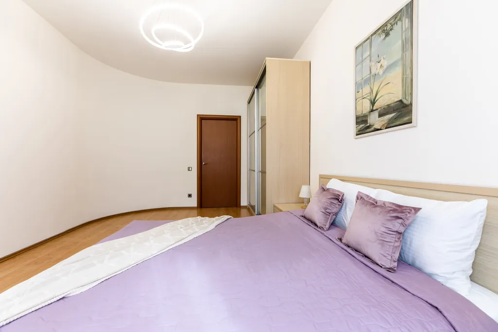 Всё рядом: мосты, музеи, парки