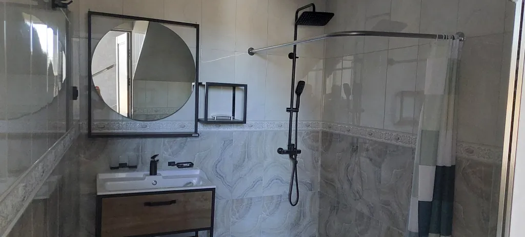 Абсолютно новый дом, на берегу моря