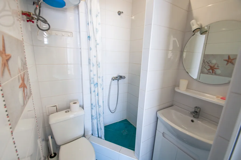 Студия с балконом астра 6