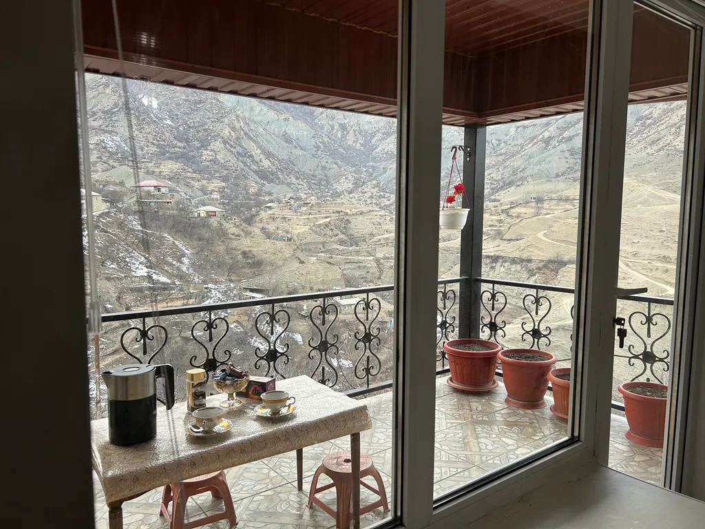 Большой уютный дом