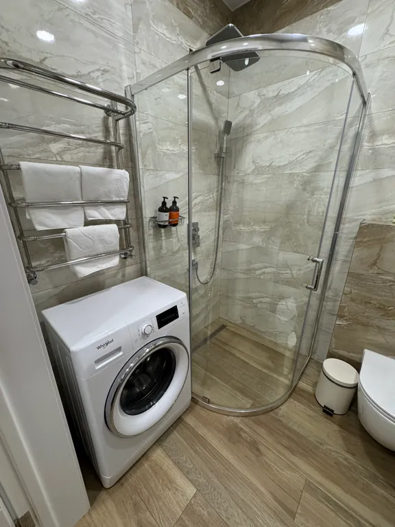 Стильные апартаменты с балконом