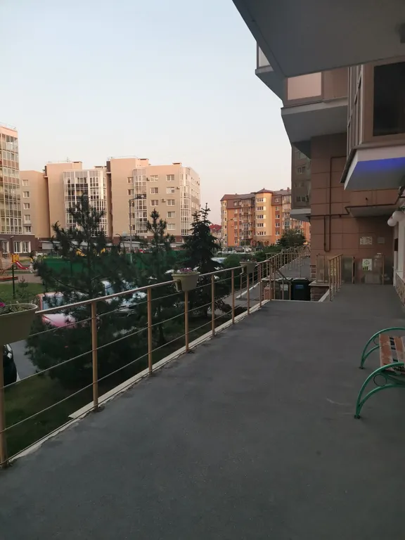 Уютная квартира у озера в черте города