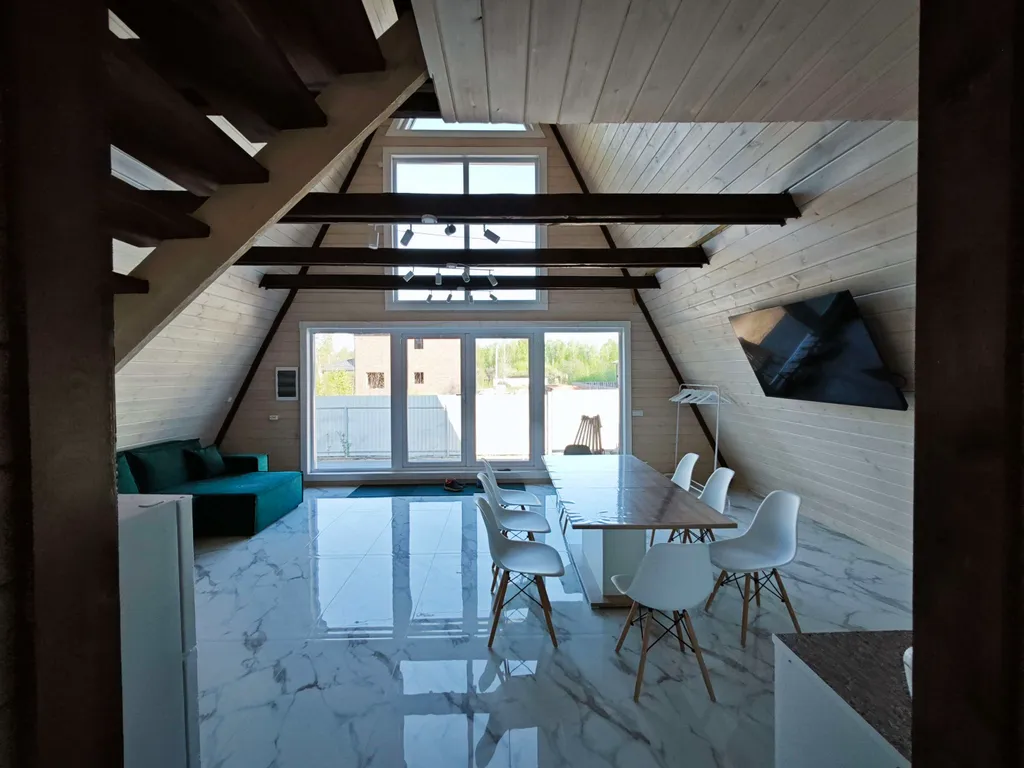 Уютный большой дом A-Frame с чаном рядом с Волгой