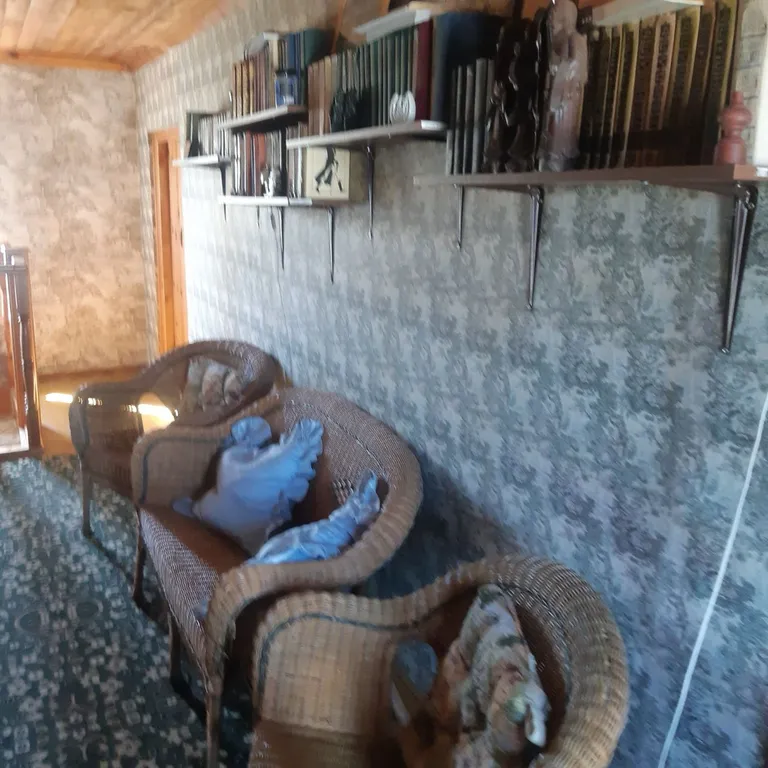 Дом на берегу моря