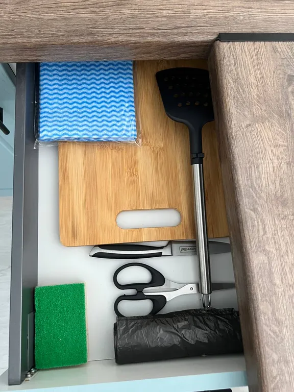 Светлая стильная студия в новом доме