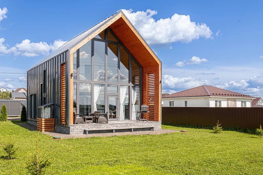 Коттедж Современный барн вблизи лучших склонов Подмосковья — аренда посуточно в Яхрома