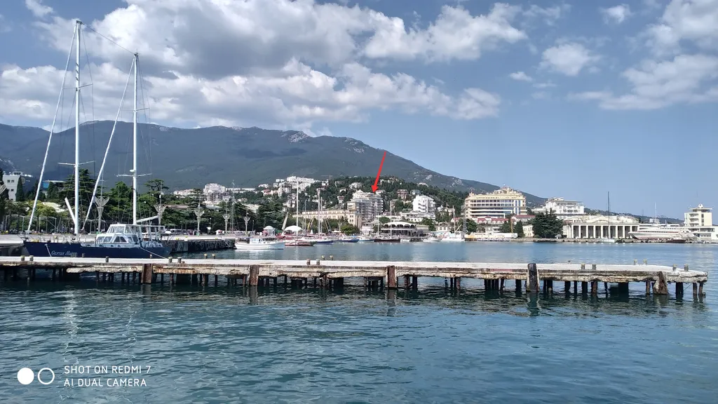 Апартаменты с видом на море и горы