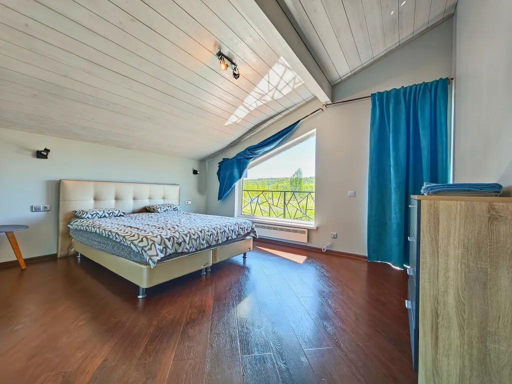 Коттедж Коттедж рядом с Красным озером — Светлое