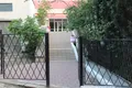 вход на территорию двора