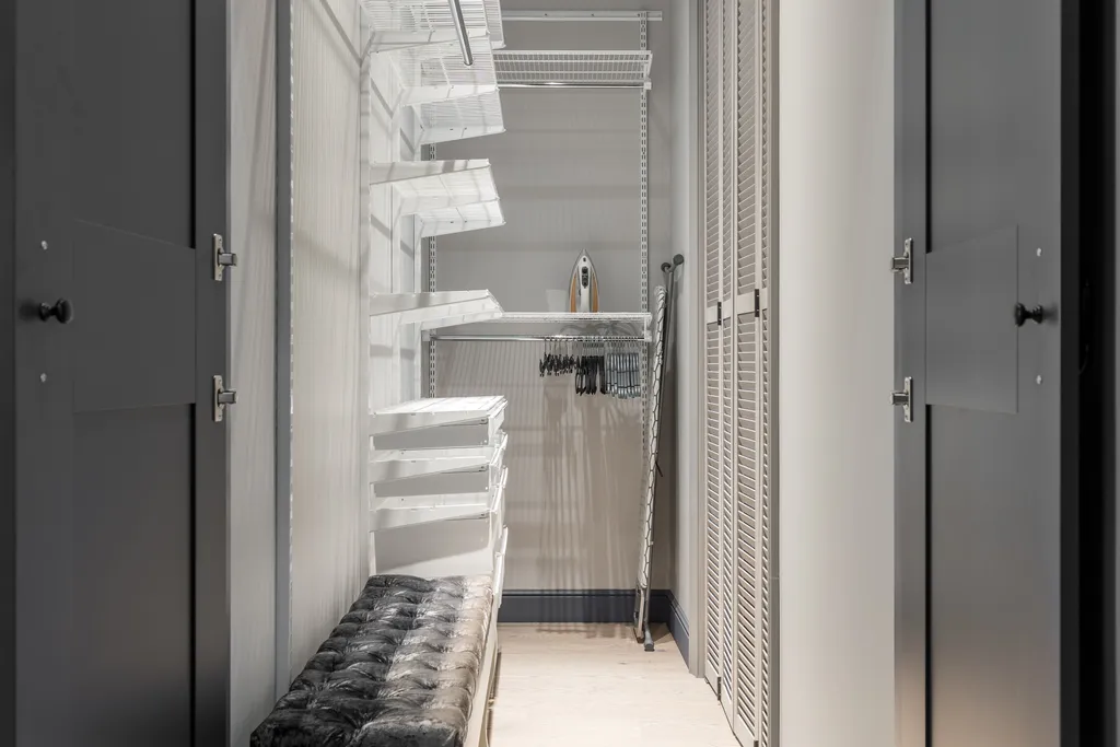 Видовая квартира с балконом на Пяти углах