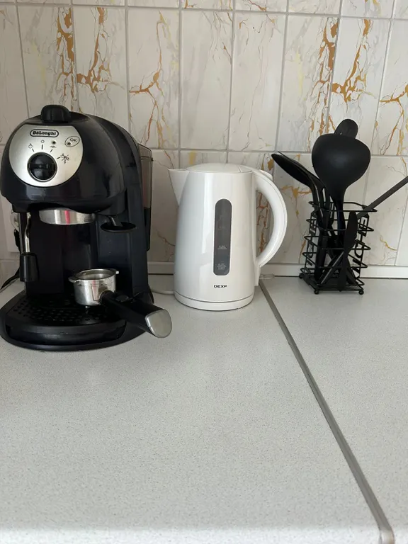 Оливковая, двухкомнатная квартира на Кургане