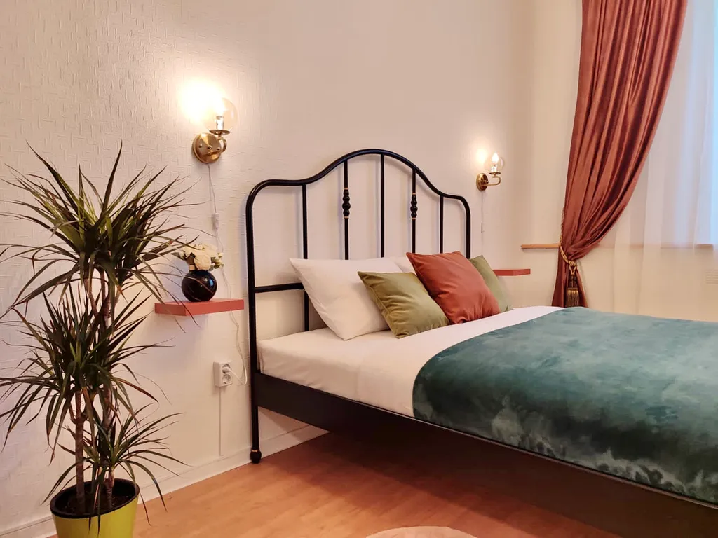 Большая и уютная квартира в центре на набережной