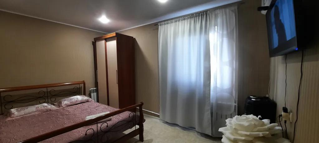 Уютная 1-ая квартира в коттедже