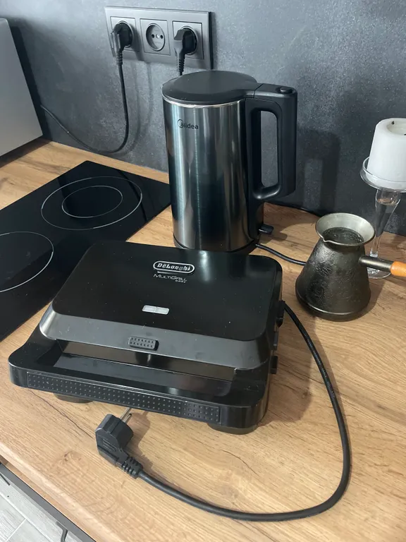 Уютная квартира с видом на море, первая береговая линия, евродвушка