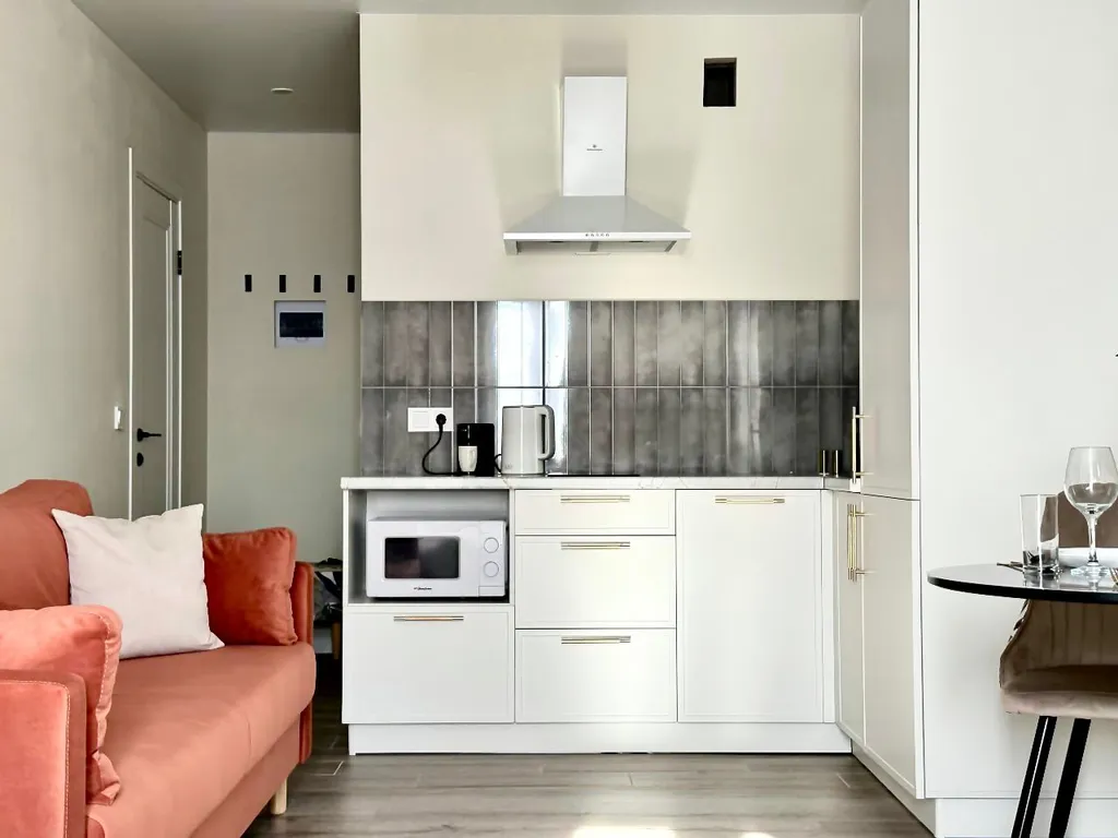 Студия класса премиум для четверых гостей с шикарным ремонтом