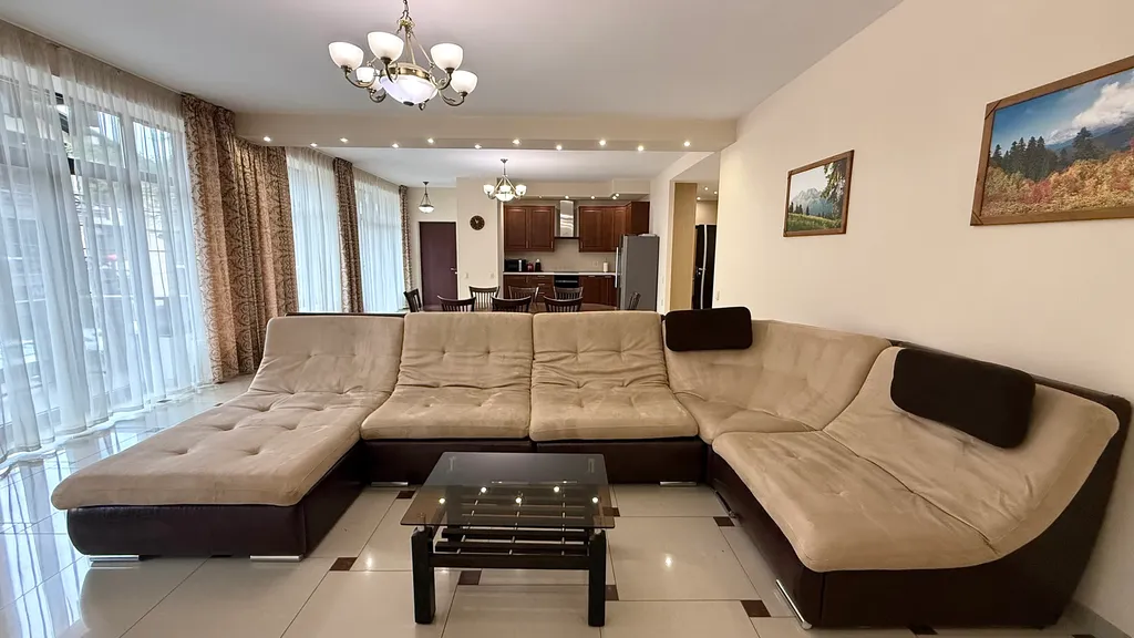 4-комнатная Квартира — аренда посуточно в Красная Поляна