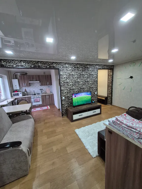 Евро двушка 2 этаж, удобный заезд с М2 и М4, жалюзи блэкаут