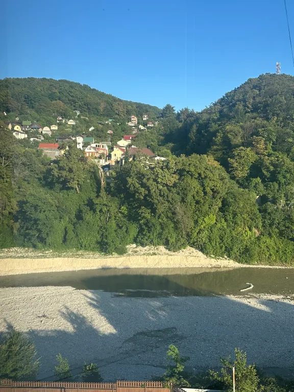 Уютная видовая квартира