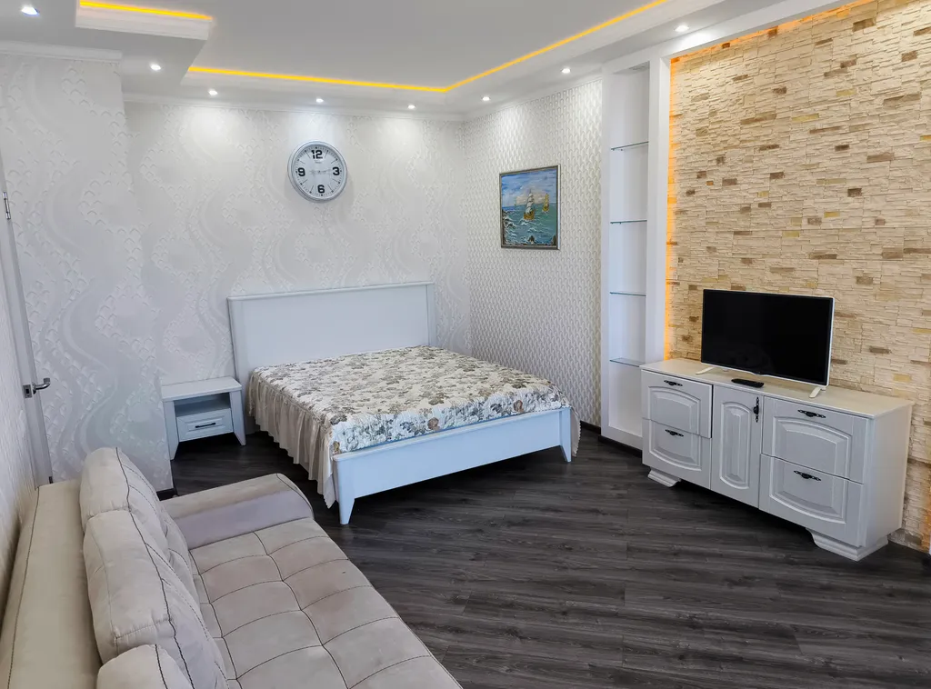 Отличная квартира с видом на море возле Факела