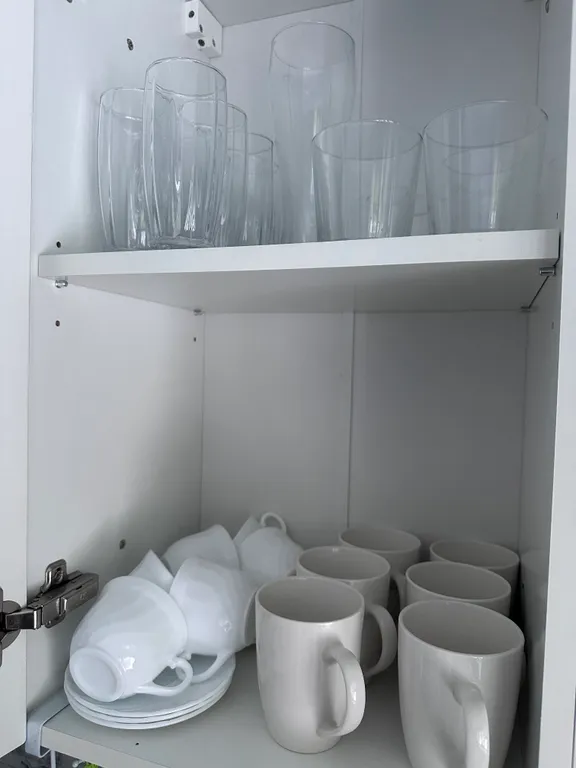 Квартира с зелёной гостиной