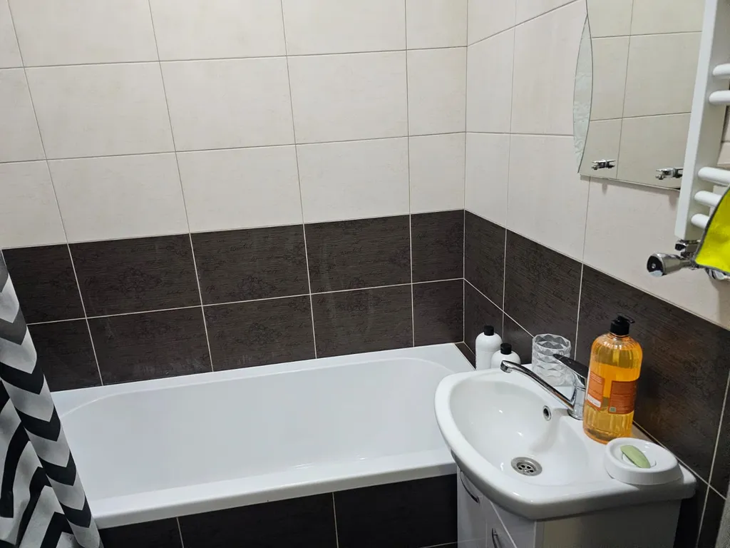 Уютная квартира в 2 небольших остановках от южного вокзала