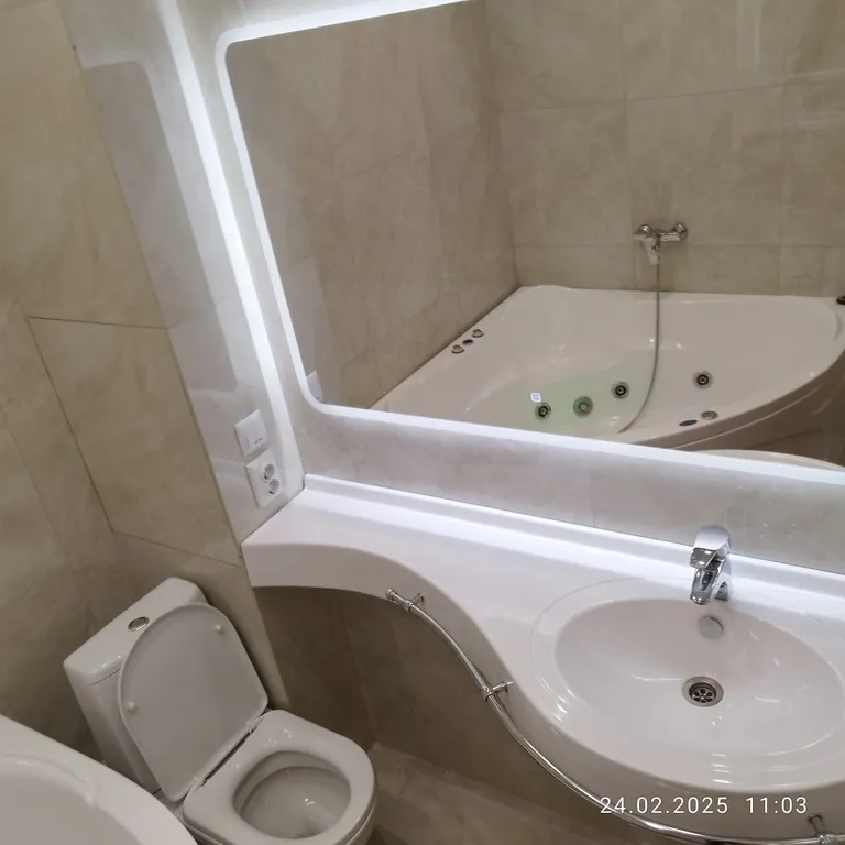 Уютная квартира с джакузи в высотке