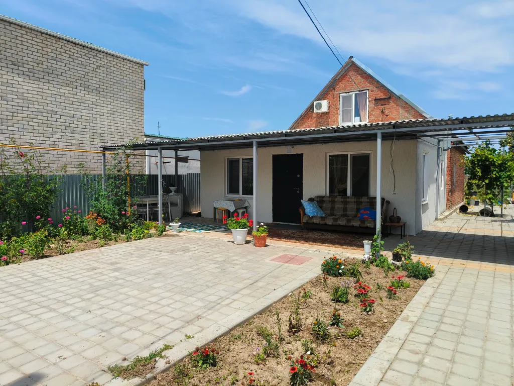 Уютный домик на 7 человек в тихом месте