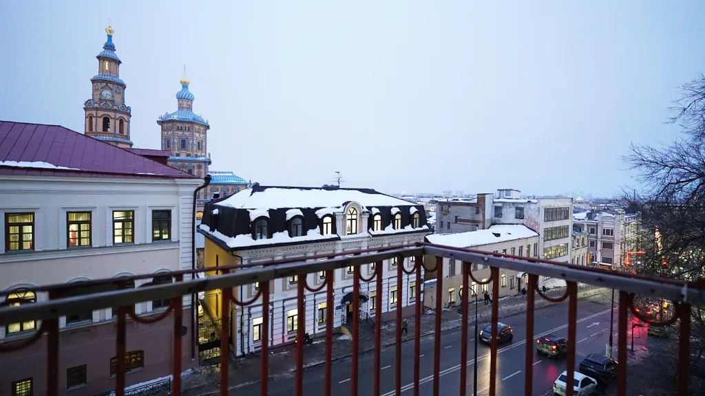 Большая квартира в 100 метрах от Кремля
