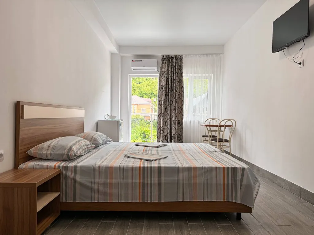 Квартира Двухместный номер на 1 этаже с отдельным входом — аренда посуточно в Архипо-Осиповка