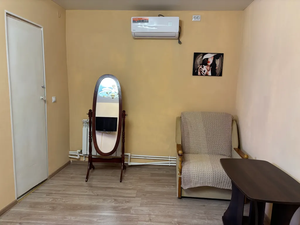 Уютная квартира в частном доме на первом этаже