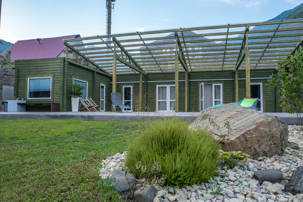 Светелка в доме Куб в кубе с видом на горы