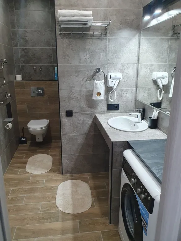 Апартамент № 4