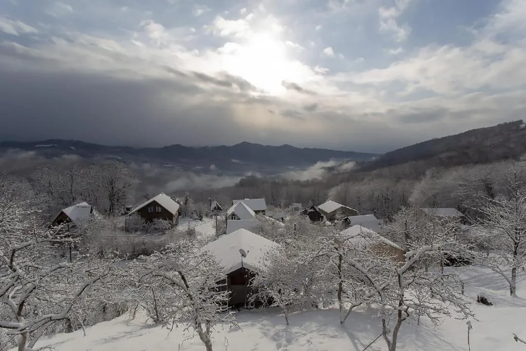 Коттедж Домик в горах — Адлер