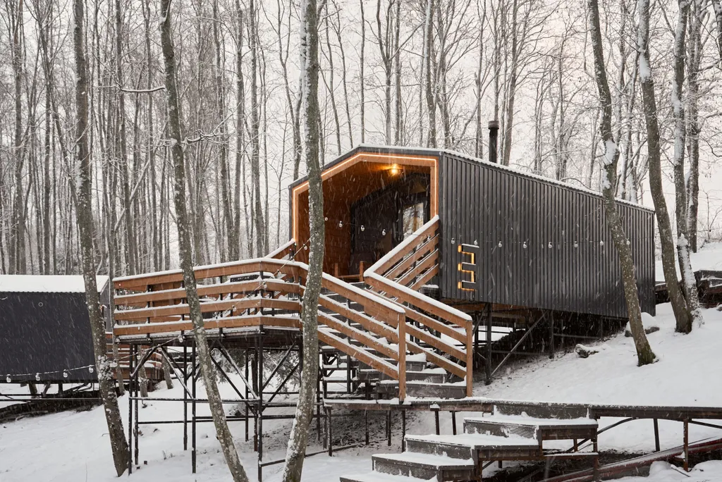 Коттедж Домик стандарт для двоих с панорамным видом на лес — аренда посуточно в Новожилово